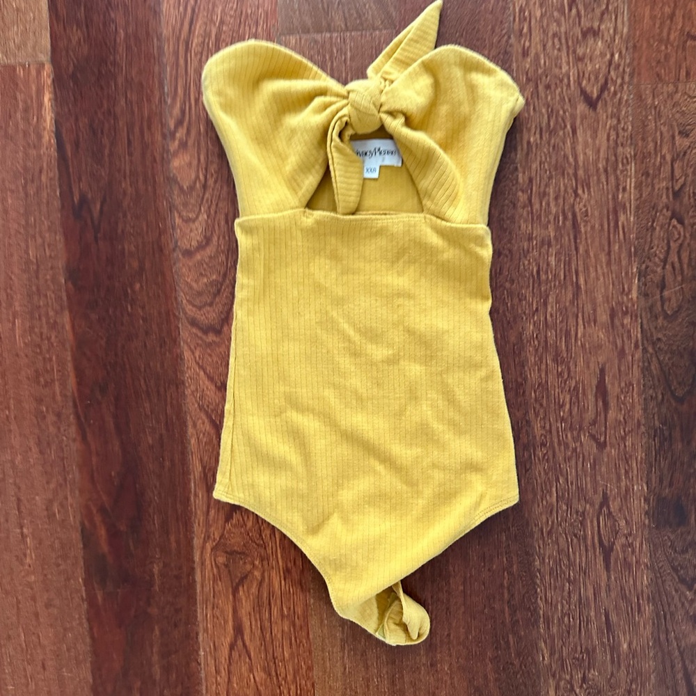 Privacy Please strapless bodysuit
